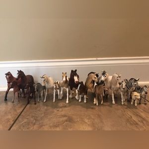 Schleich horse lot